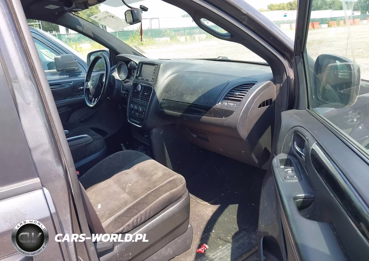 2017 Dodge Grand Caravan Se Plus VIN:2C4RDGBG1HR849523 - 5