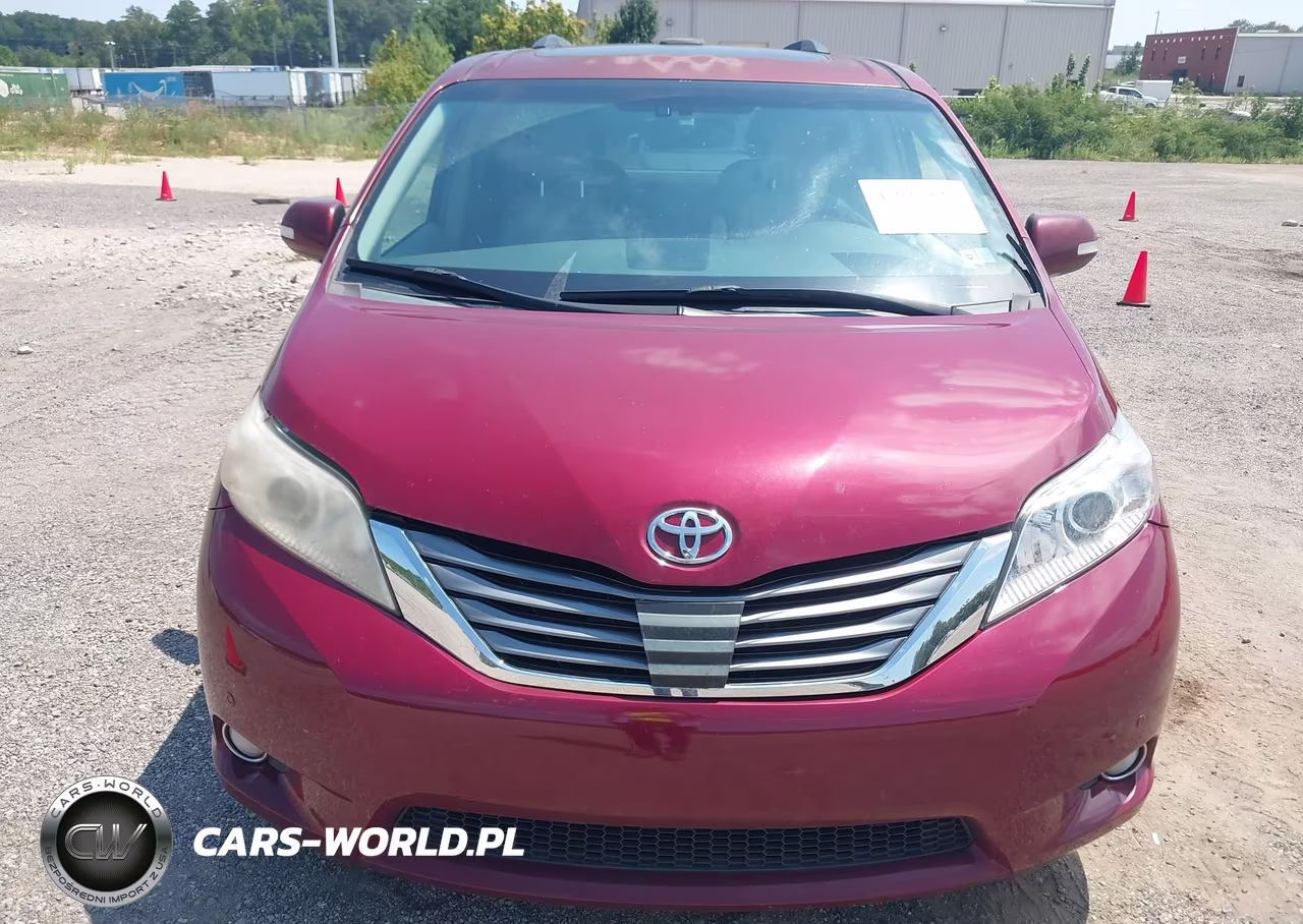 2014 Toyota Sienna Limited V6 7 Passenger VIN:5TDYK3DC7ES409913 - 12