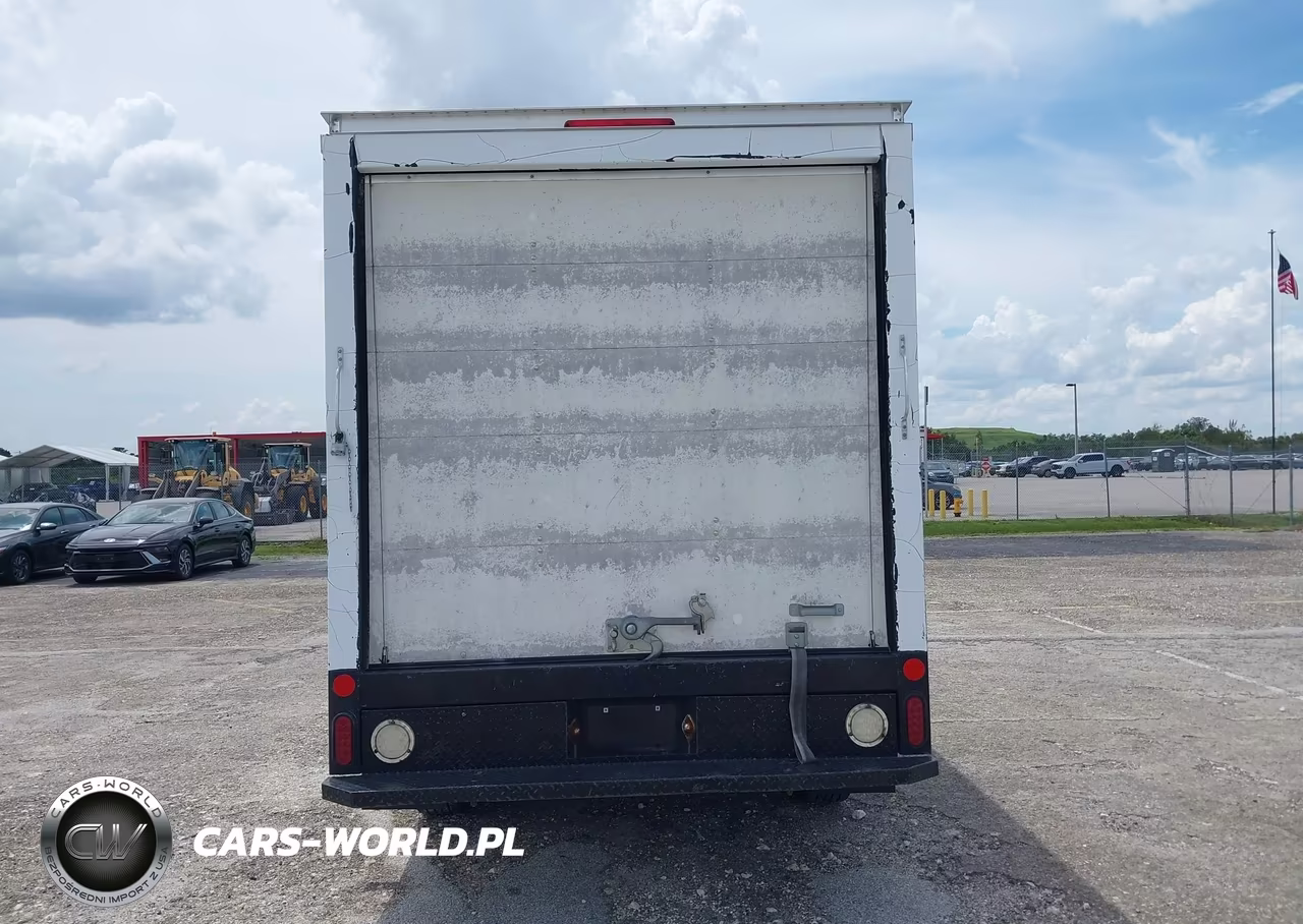 2016 Chevrolet Express Cutaway 3500 VIN:1GB0GRFG5G1309167 - 16