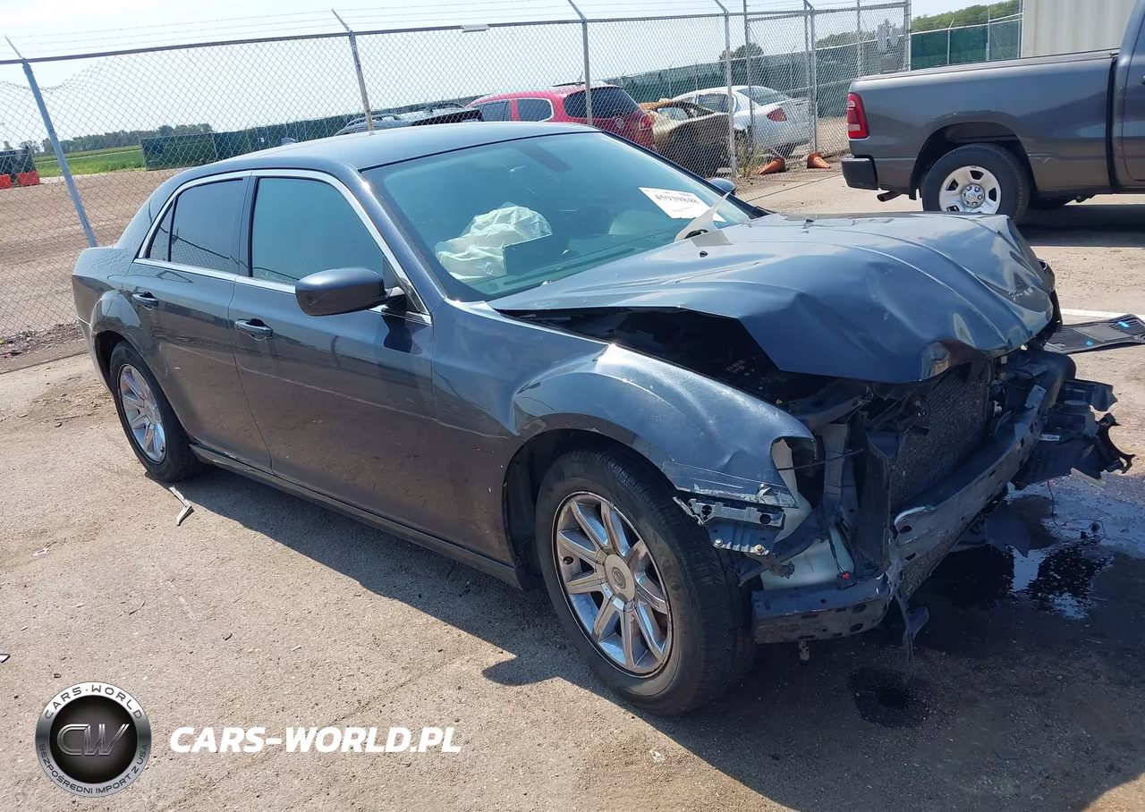2016 Chrysler 300 Limited
