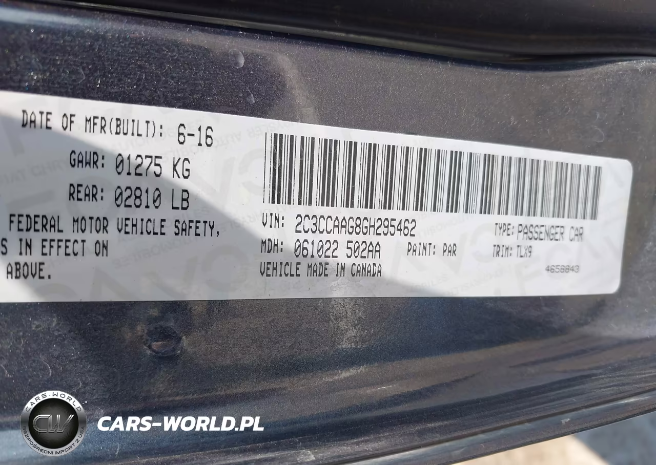 2016 Chrysler 300 Limited VIN:2C3CCAAG8GH295462 - 9