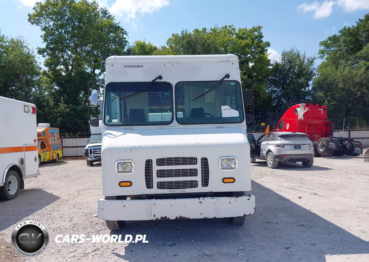 2015 Ford F-59 Commercial Stripped VIN:1F66F5KY4F0A04668 - 13