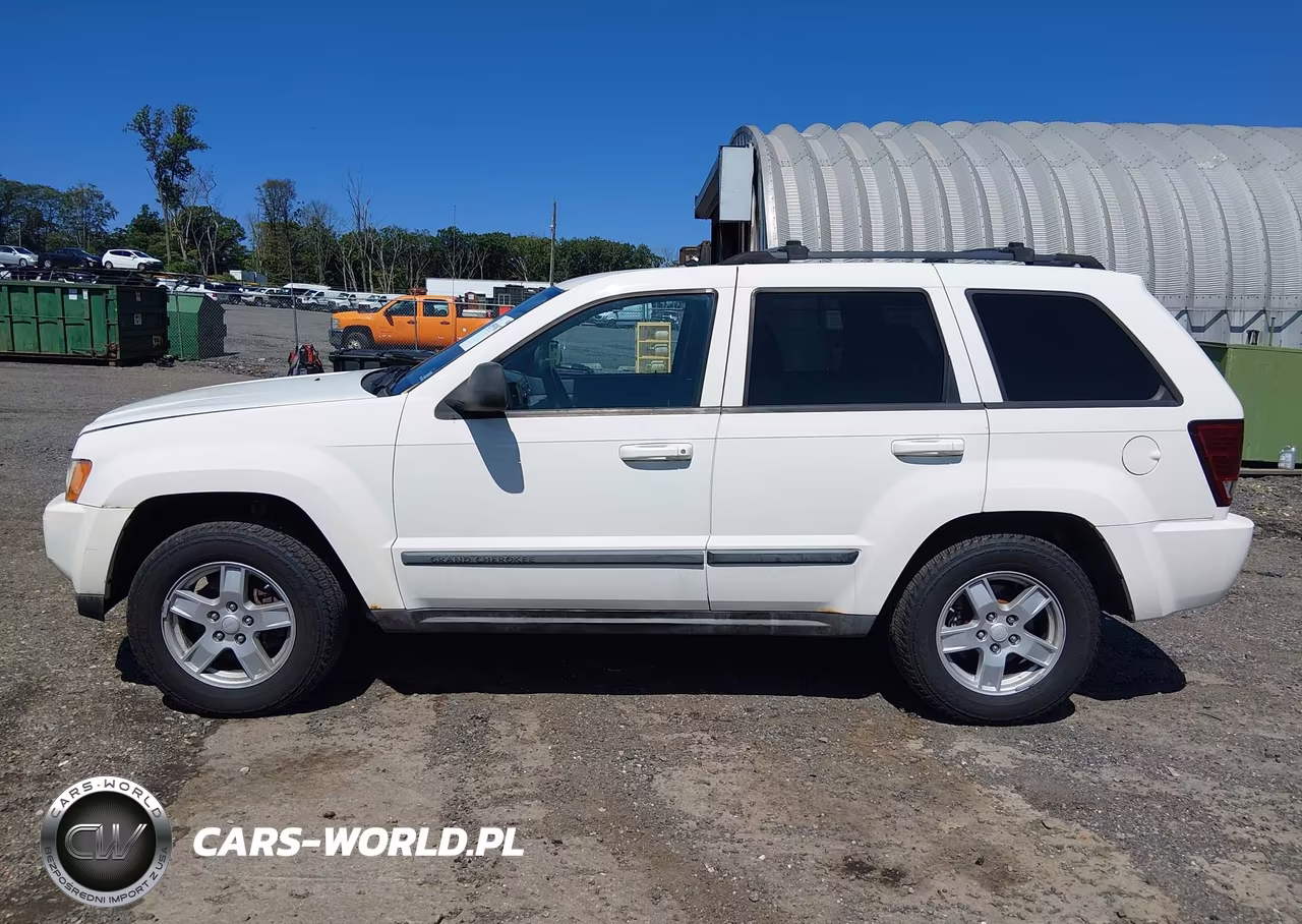2007 Jeep Grand Cherokee Laredo-Columbia-Freedom VIN:1J8GR48K57C615498 - 14