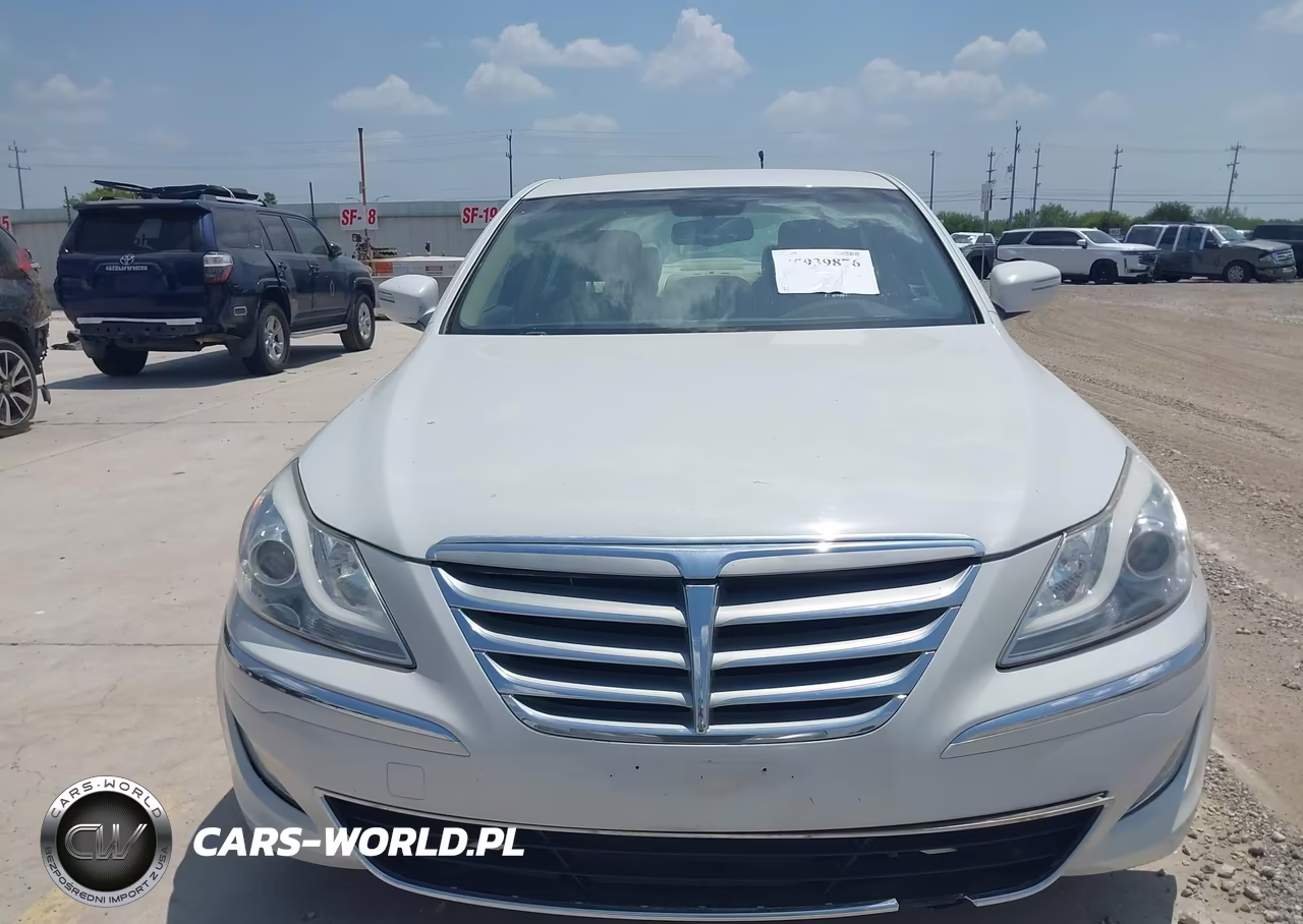 2013 Hyundai Genesis 3.8 VIN:KMHGC4DD0DU243991 - 12