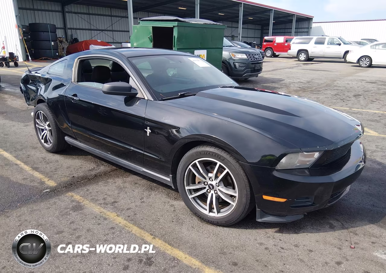 2012 Ford Mustang V6