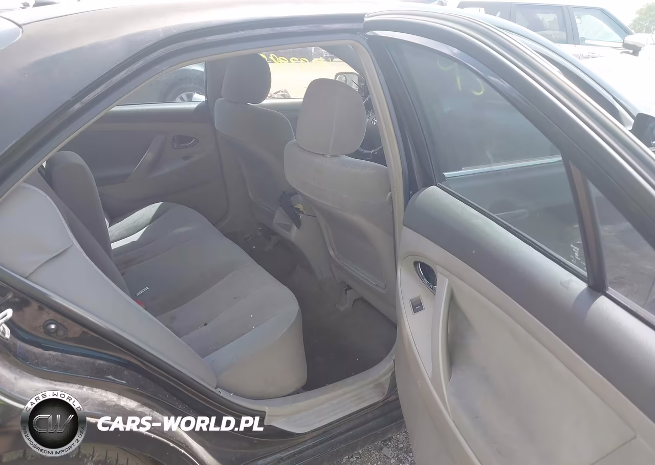 2010 Toyota Camry Le VIN:4T4BF3EKXAR071429 - 8