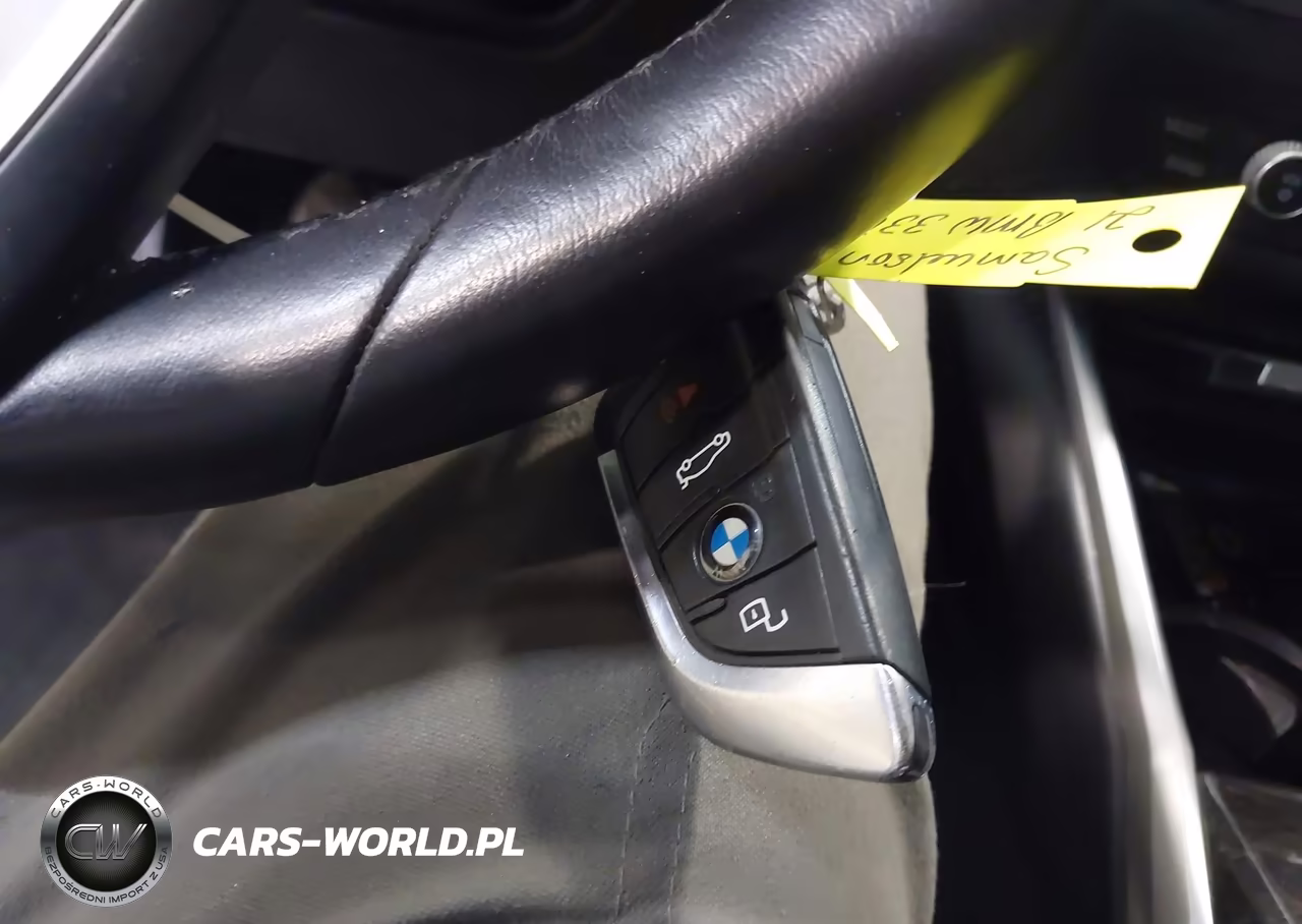 2021 BMW 330I VIN:3MW5R1J05M8B77085 - 11