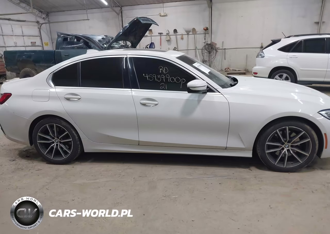 2021 BMW 330I VIN:3MW5R1J05M8B77085 - 13