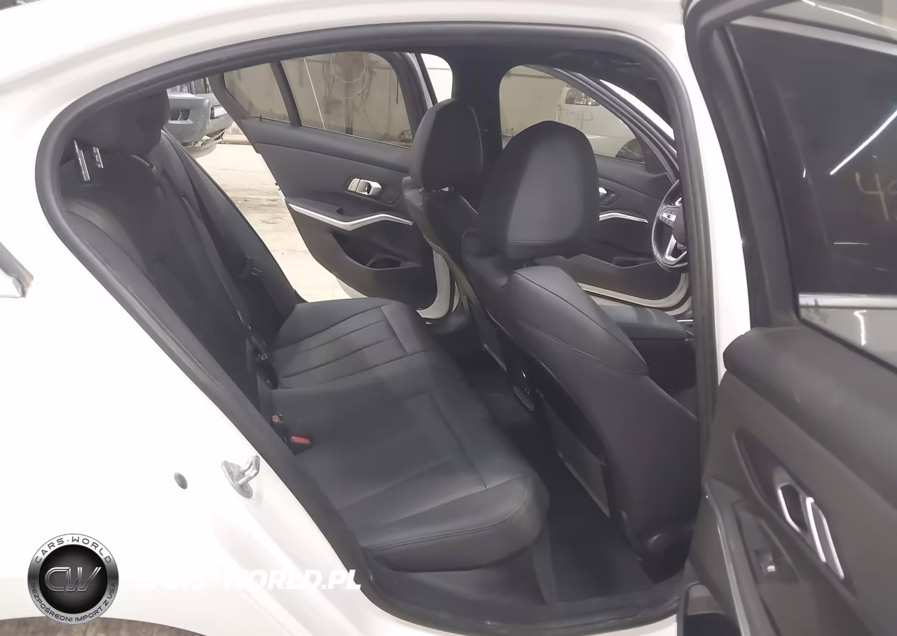 2021 BMW 330I VIN:3MW5R1J05M8B77085 - 8