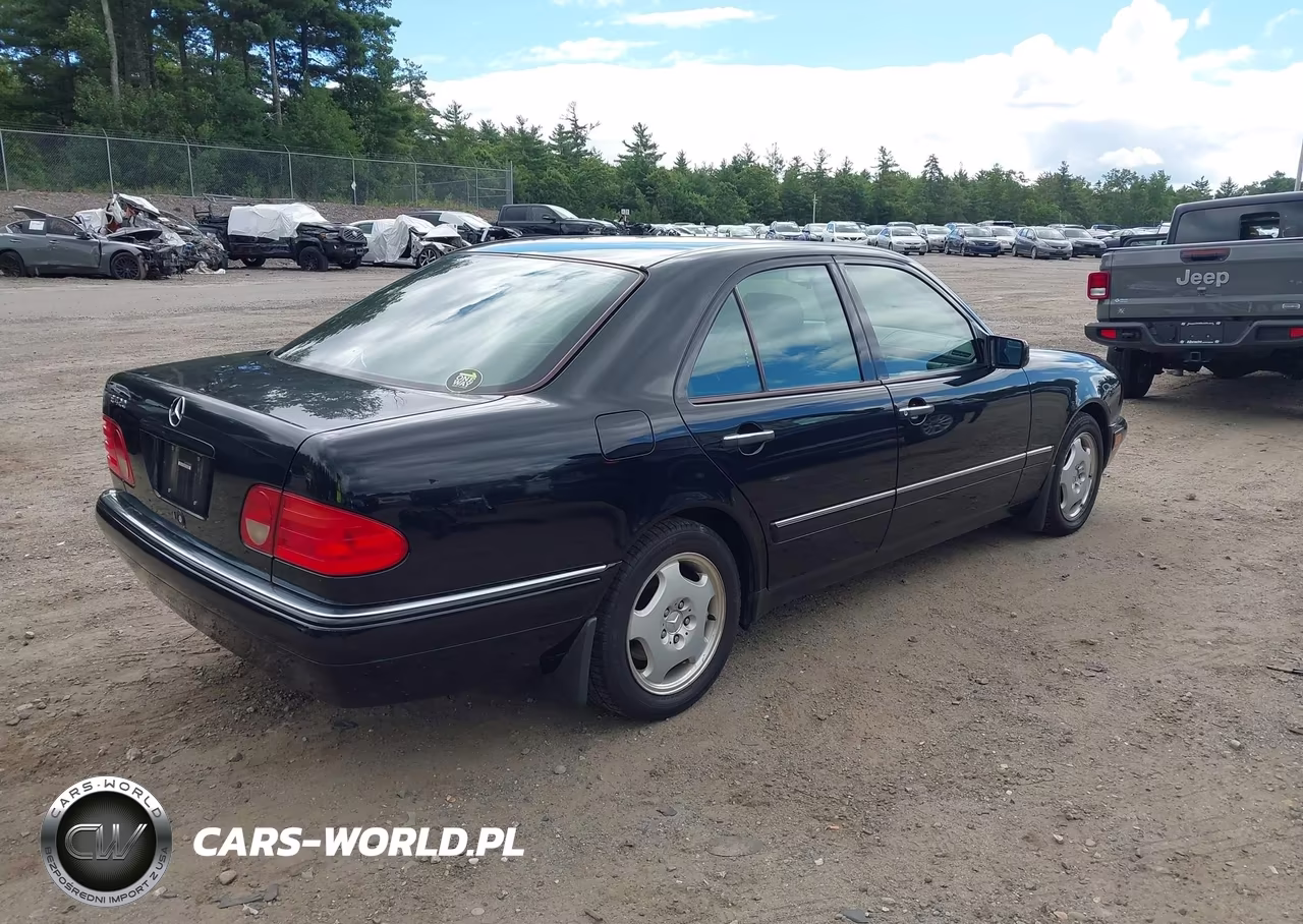 1997 Mercedes-Benz E 420 VIN:WDBJF72F8VA584371 - 4