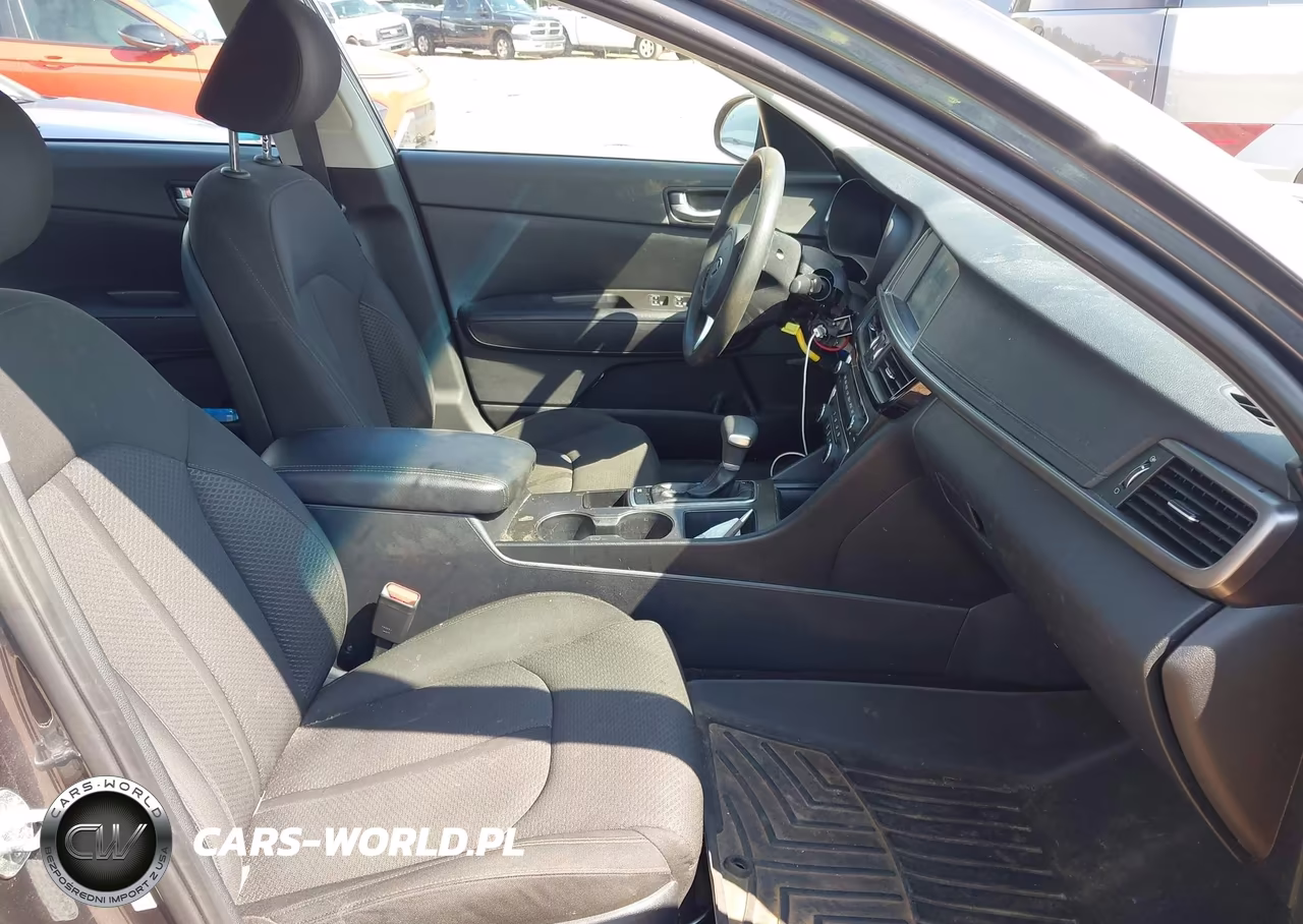 2018 Kia Optima Lx VIN:KNAGT4L30J5217133 - 5