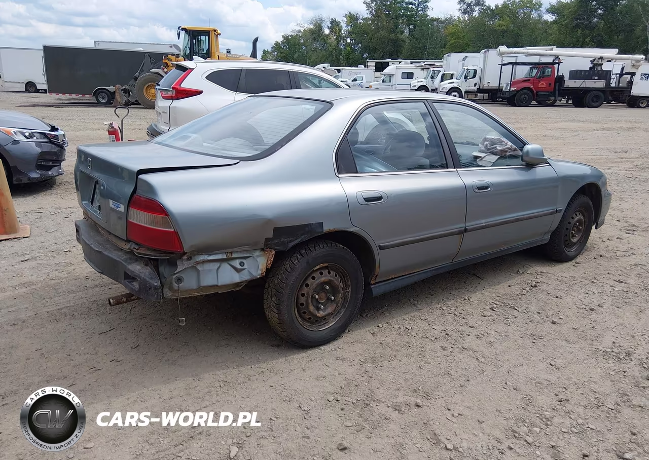 1995 Honda Accord Lx VIN:JHMCD5532SC002947 - 4