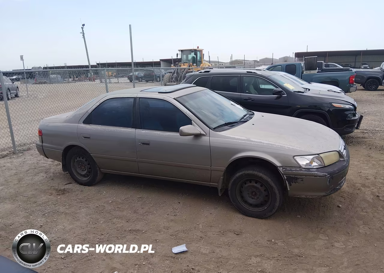 2001 Toyota Camry Le VIN:JT2BG22K510556829 - 14