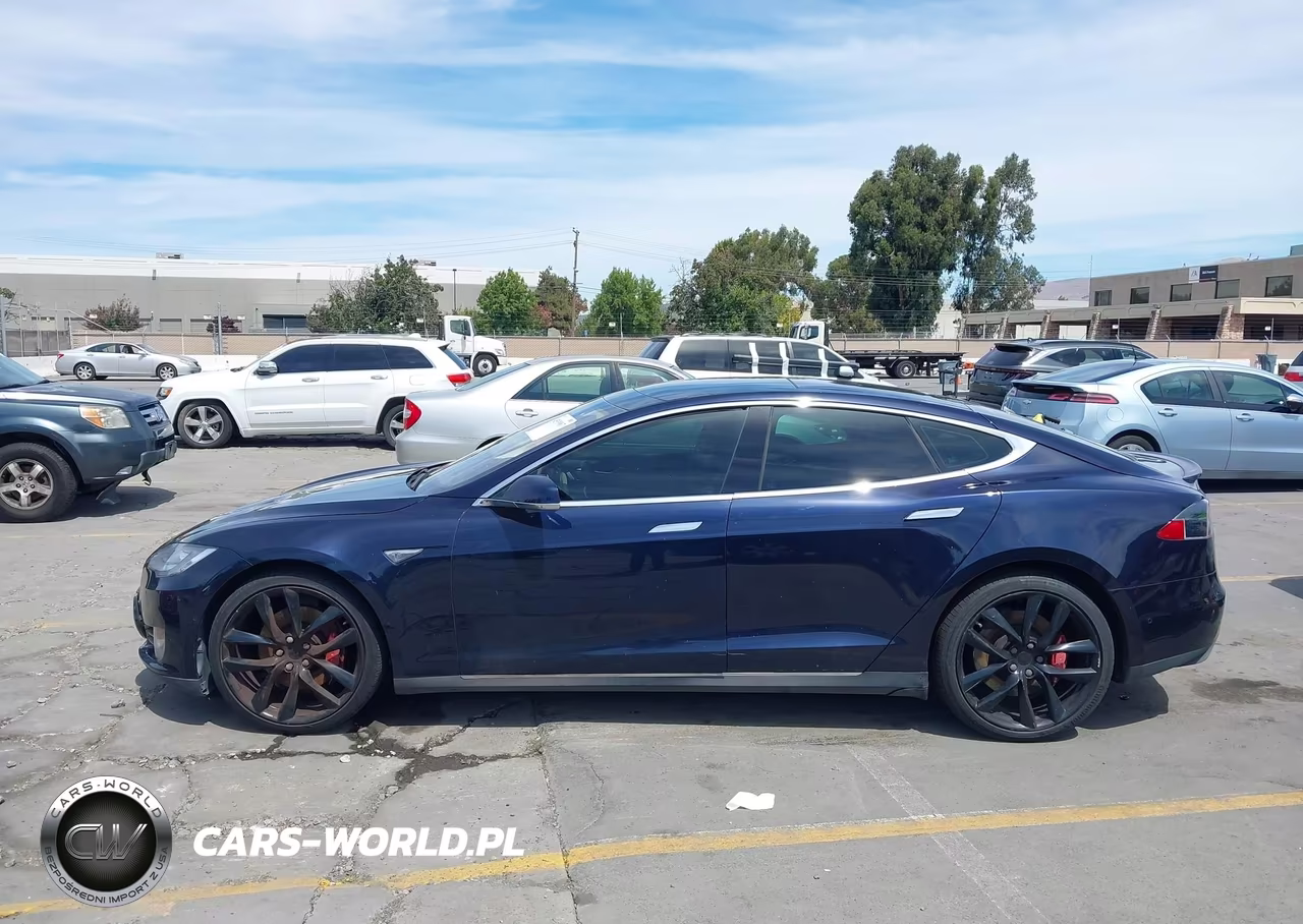 2014 Tesla Model S P85 VIN:5YJSA1H15EFP54030 - 14
