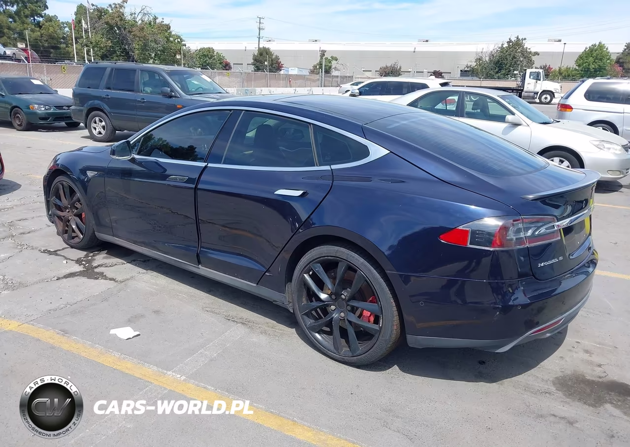 2014 Tesla Model S P85 VIN:5YJSA1H15EFP54030 - 3