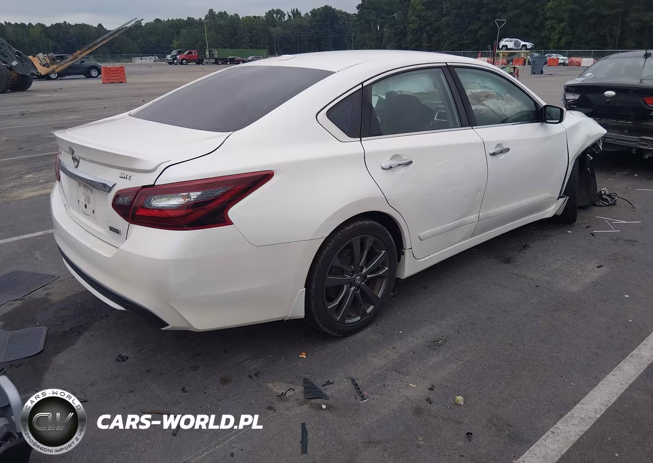 2018 Nissan Altima 2.5 Sr VIN:1N4AL3AP5JC241471 - 4