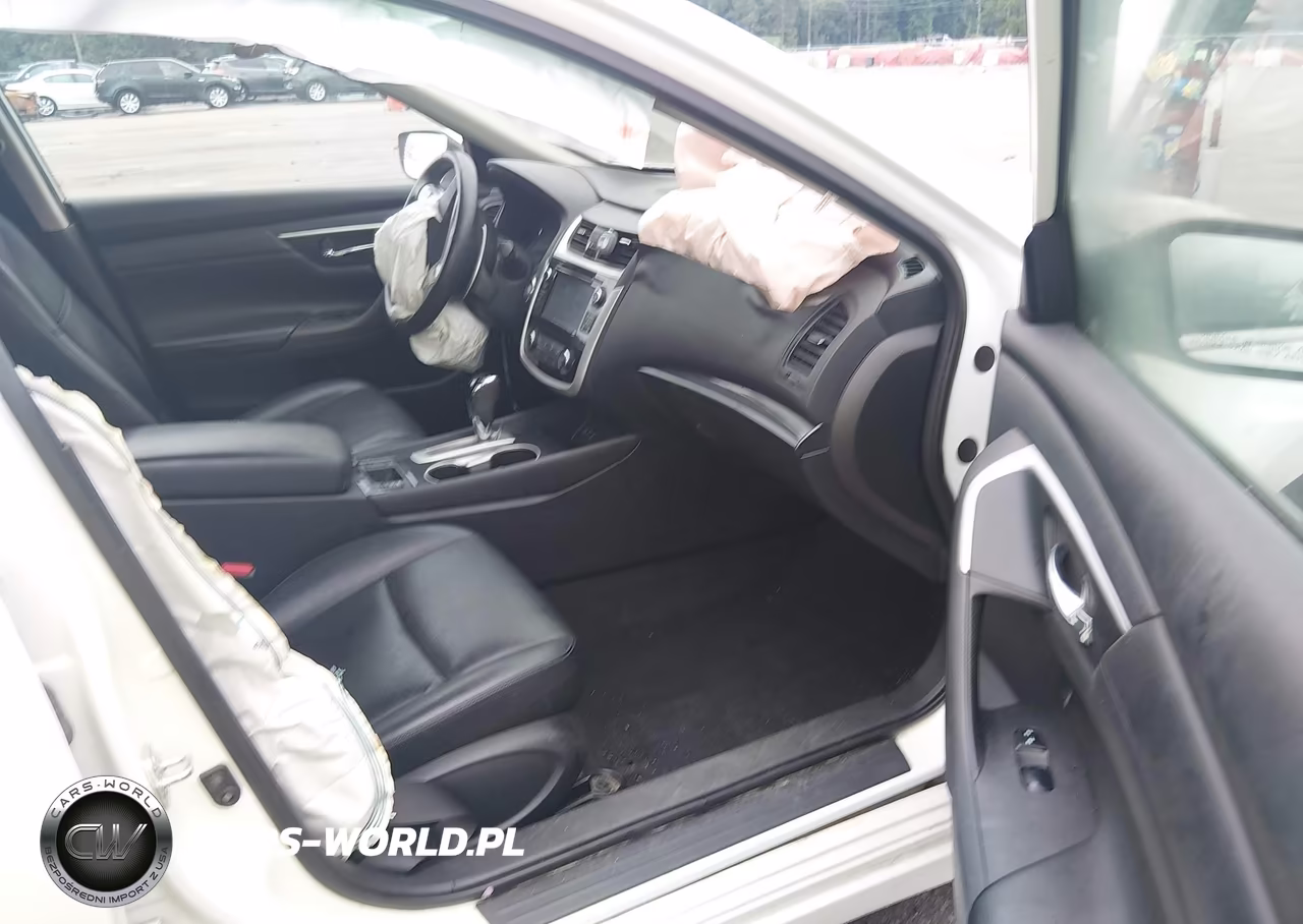 2018 Nissan Altima 2.5 Sr VIN:1N4AL3AP5JC241471 - 5
