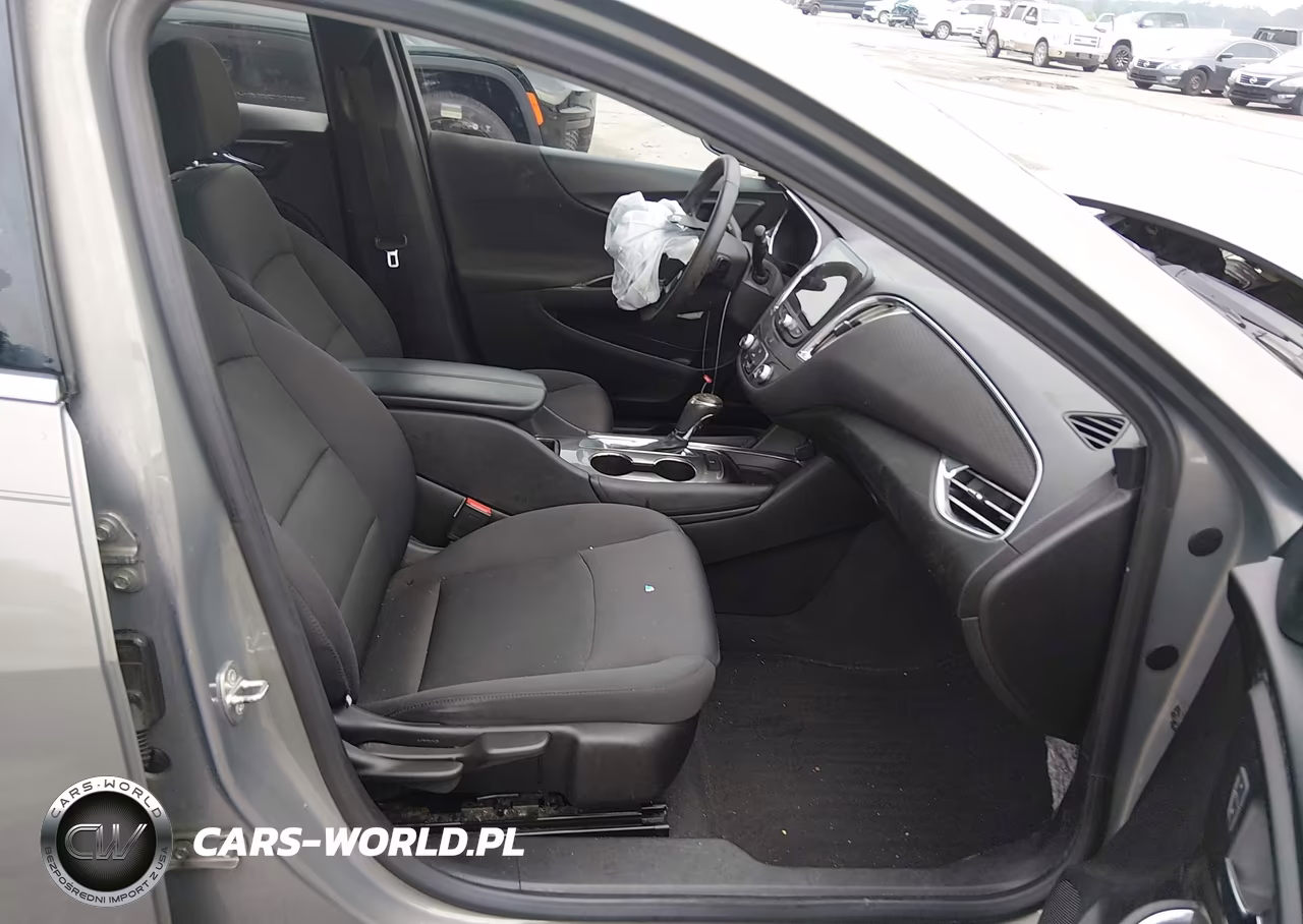 2017 Chevrolet Malibu 1Lt VIN:1G1ZE5ST4HF149669 - 5
