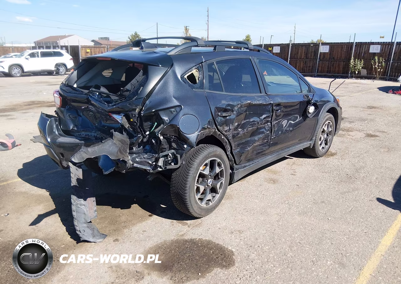 2018 Subaru Crosstrek 2.0I Premium VIN:JF2GTABC6J8205555 - 4