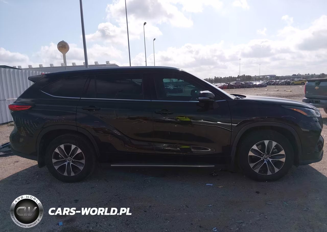 2022 Toyota Highlander Xle VIN:5TDGZRAH0NS130152 - 14