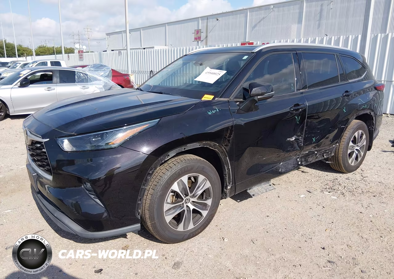 2022 Toyota Highlander Xle VIN:5TDGZRAH0NS130152 - 2