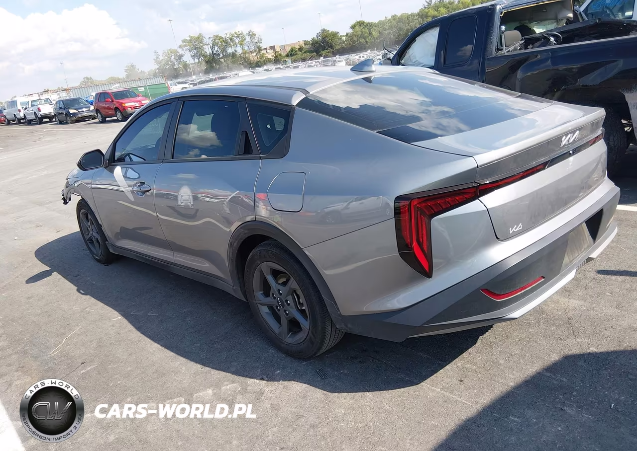 2025 Kia K4 Lxs VIN:3KPFT4DE9SE096946 - 3