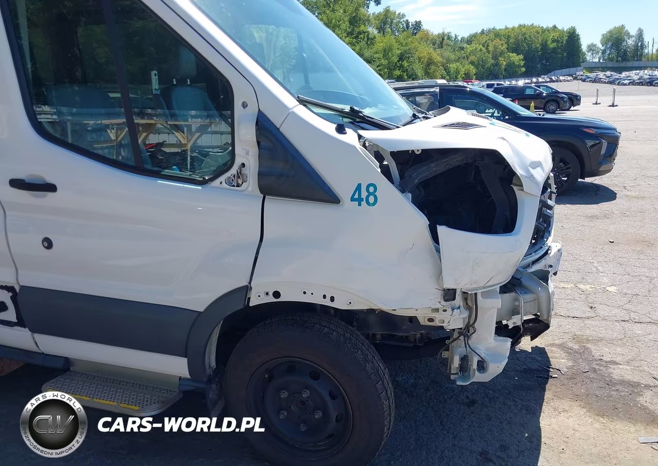 2018 Ford Transit-350 VIN:1FTBW3XM1JKA35766 - 18