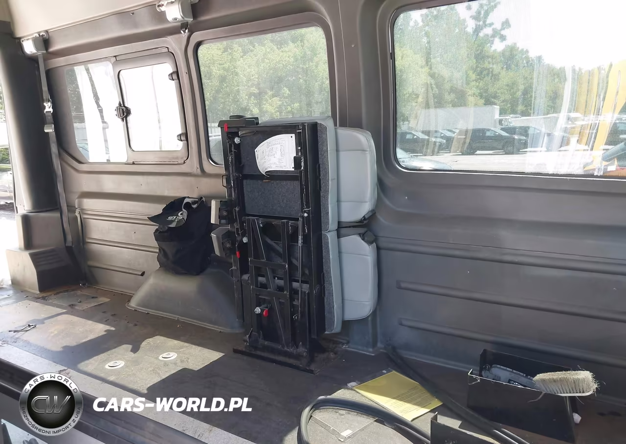 2018 Ford Transit-350 VIN:1FTBW3XM1JKA35766 - 8