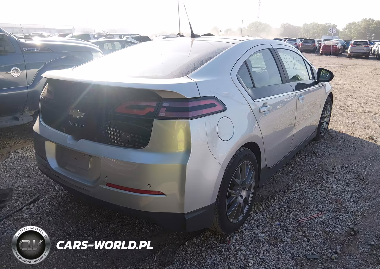 2012 Chevrolet Volt VIN:1G1RD6E49CU104017 - 4