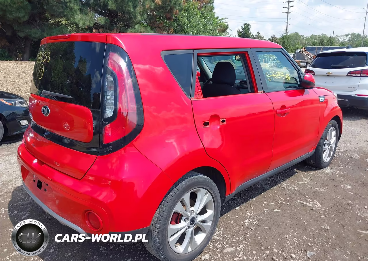 2018 Kia Soul + VIN:KNDJP3A51J7576233 - 4