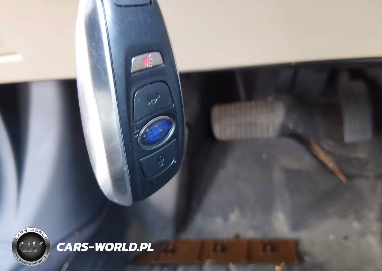 2017 Subaru Legacy 2.5I Limited VIN:4S3BNAN62H3053175 - 11