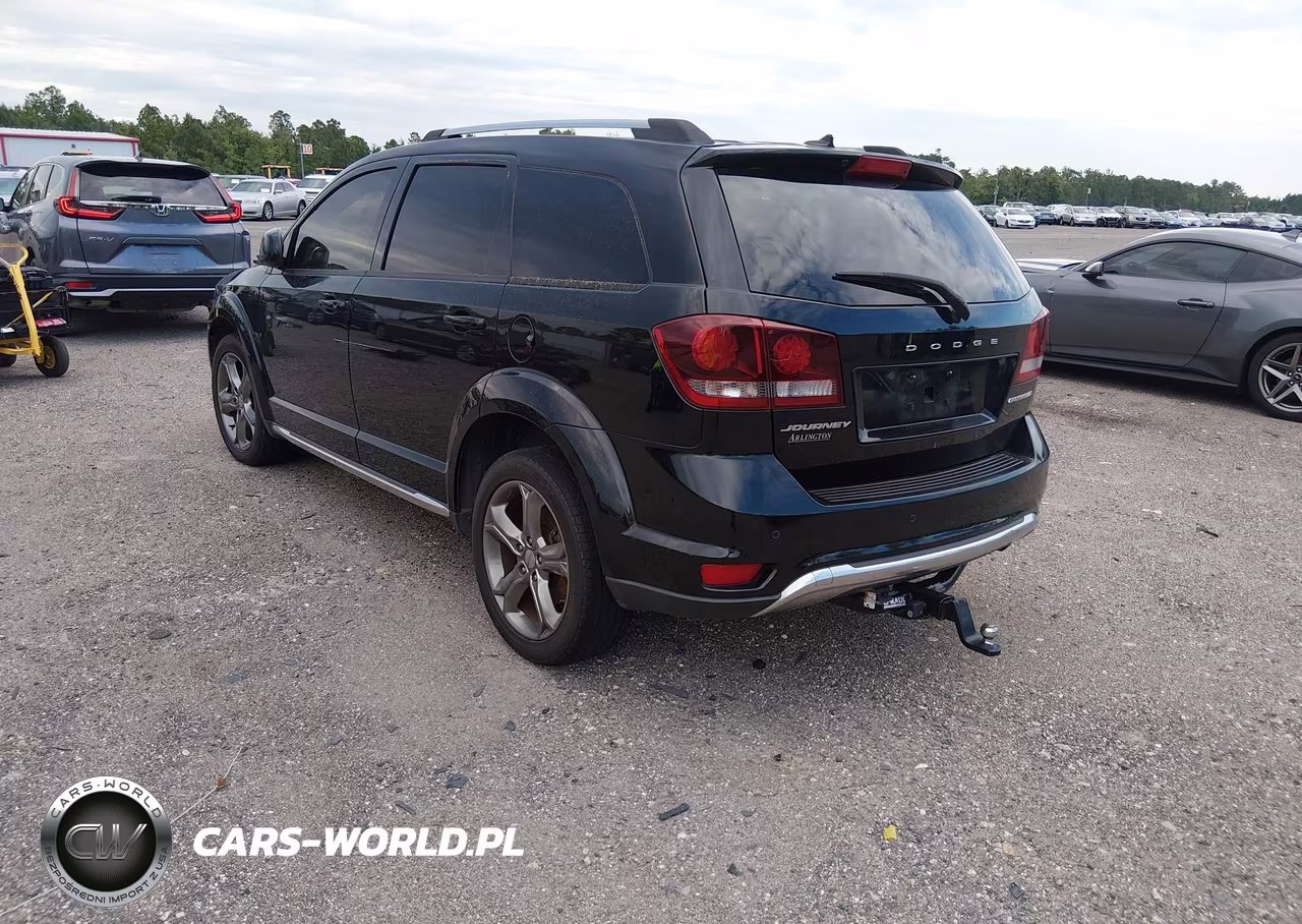 2017 Dodge Journey Crossroad Plus VIN:3C4PDCGB2HT524440 - 3