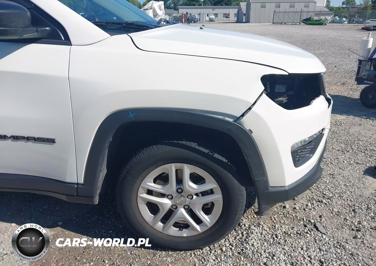2017 Jeep New Compass Sport 4X4 VIN:3C4NJDABXHT647255 - 18