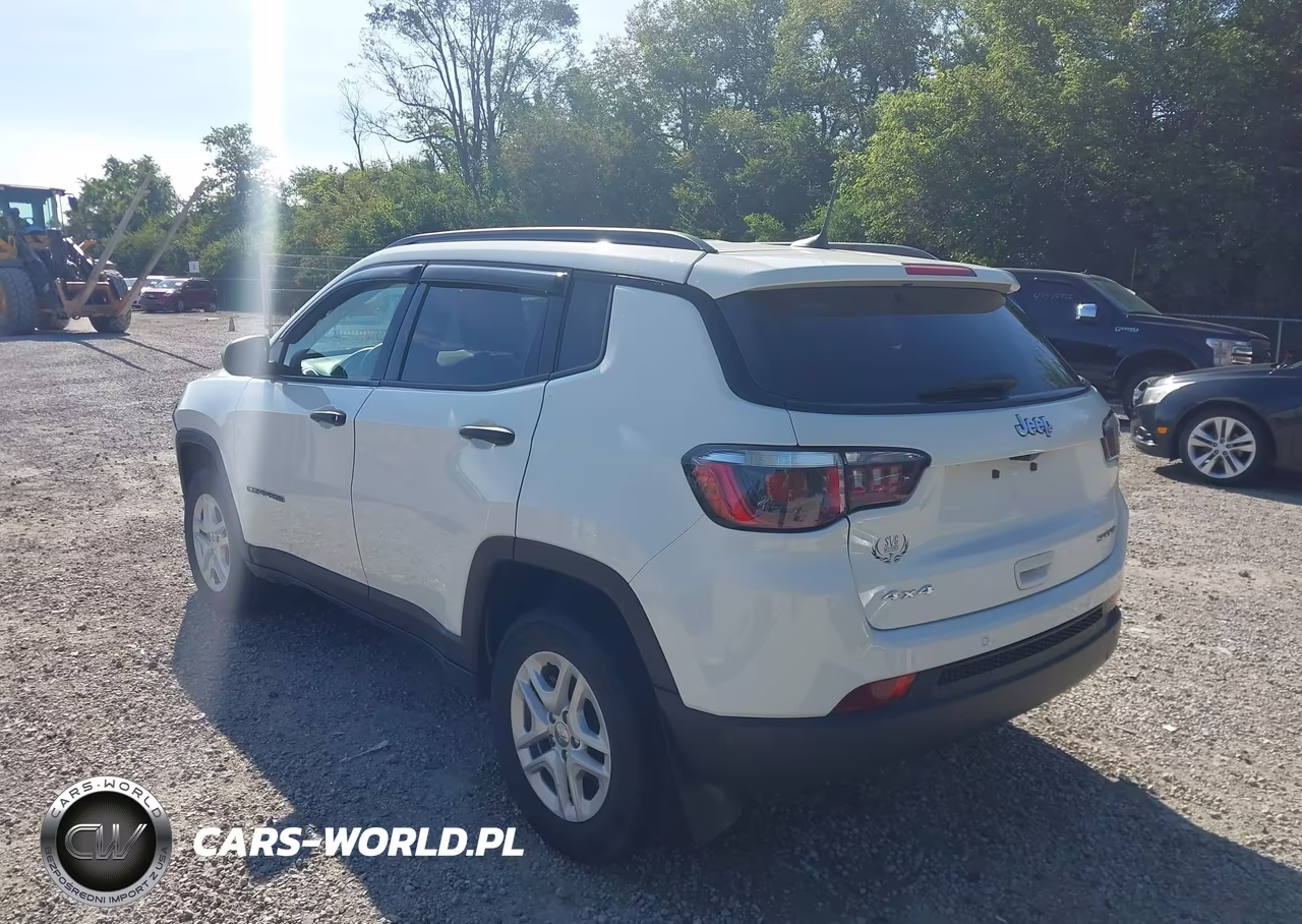 2017 Jeep New Compass Sport 4X4 VIN:3C4NJDABXHT647255 - 3
