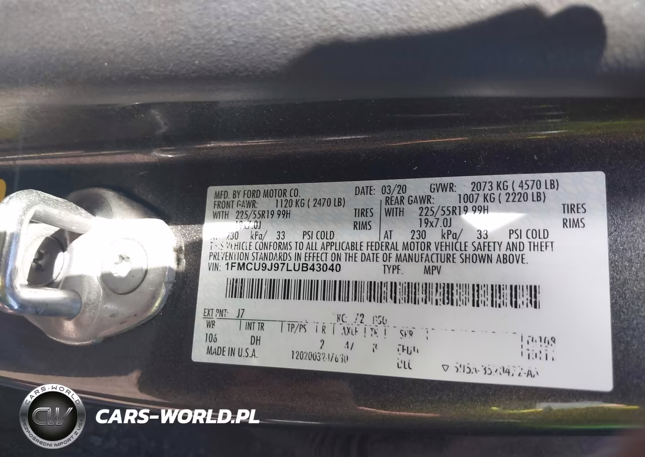 2020 Ford Escape Titanium VIN:1FMCU9J97LUB43040 - 9