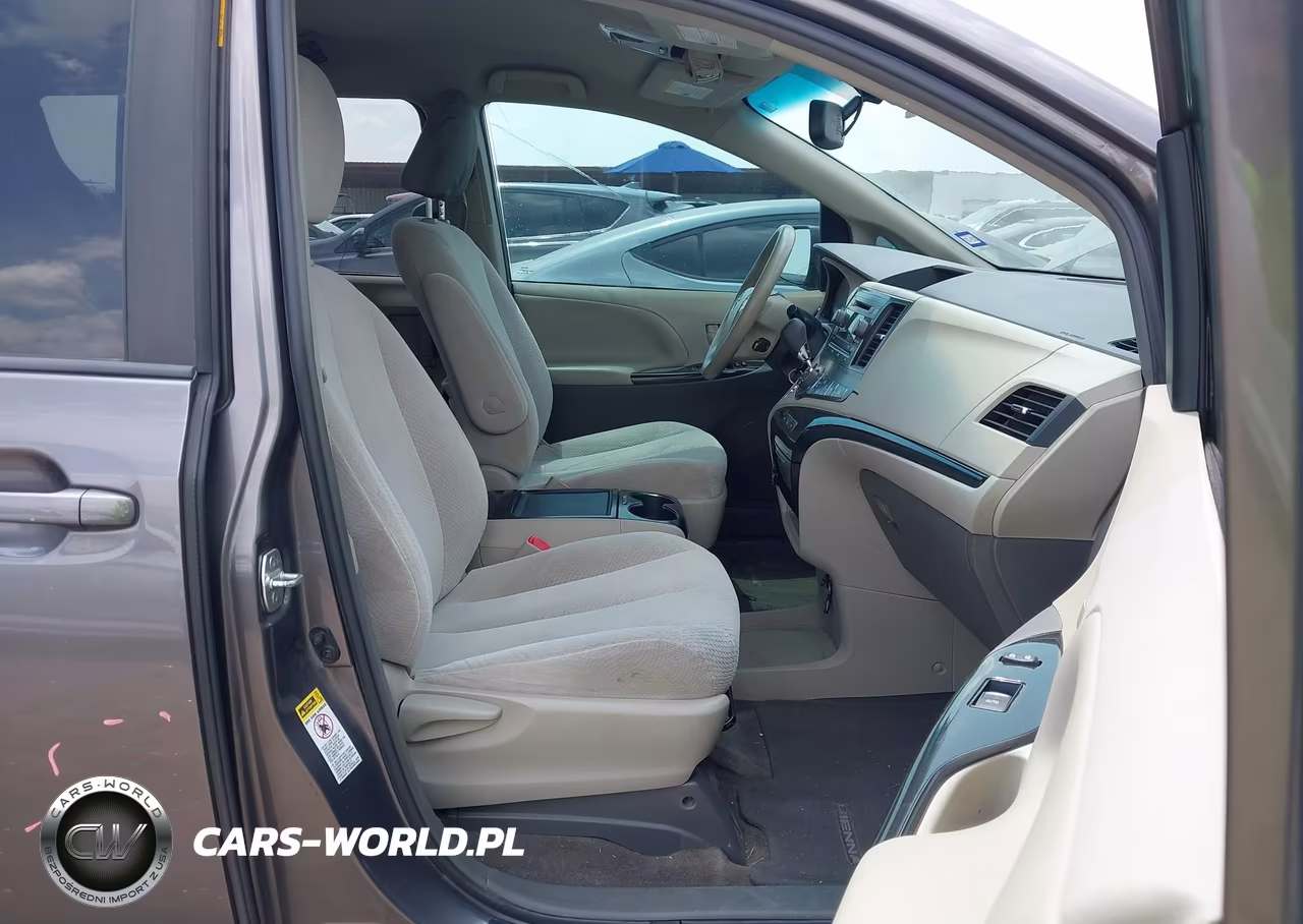 2013 Toyota Sienna Le V6 8 Passenger VIN:5TDKK3DC1DS328751 - 5