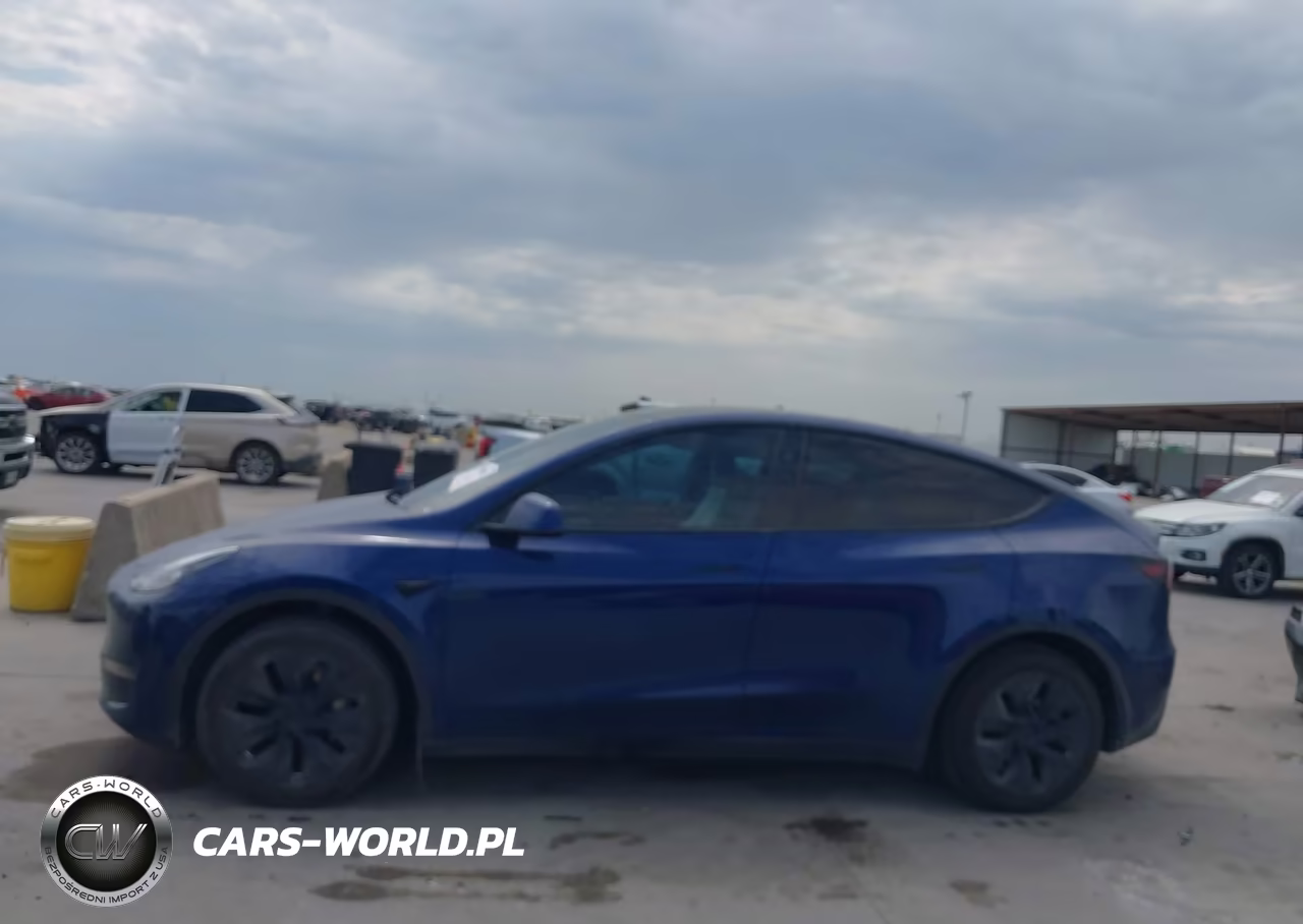 2024 Tesla Model Y Long Range Dual Motor All-Wheel Drive VIN:7SAYGDEE4RA279333 - 13