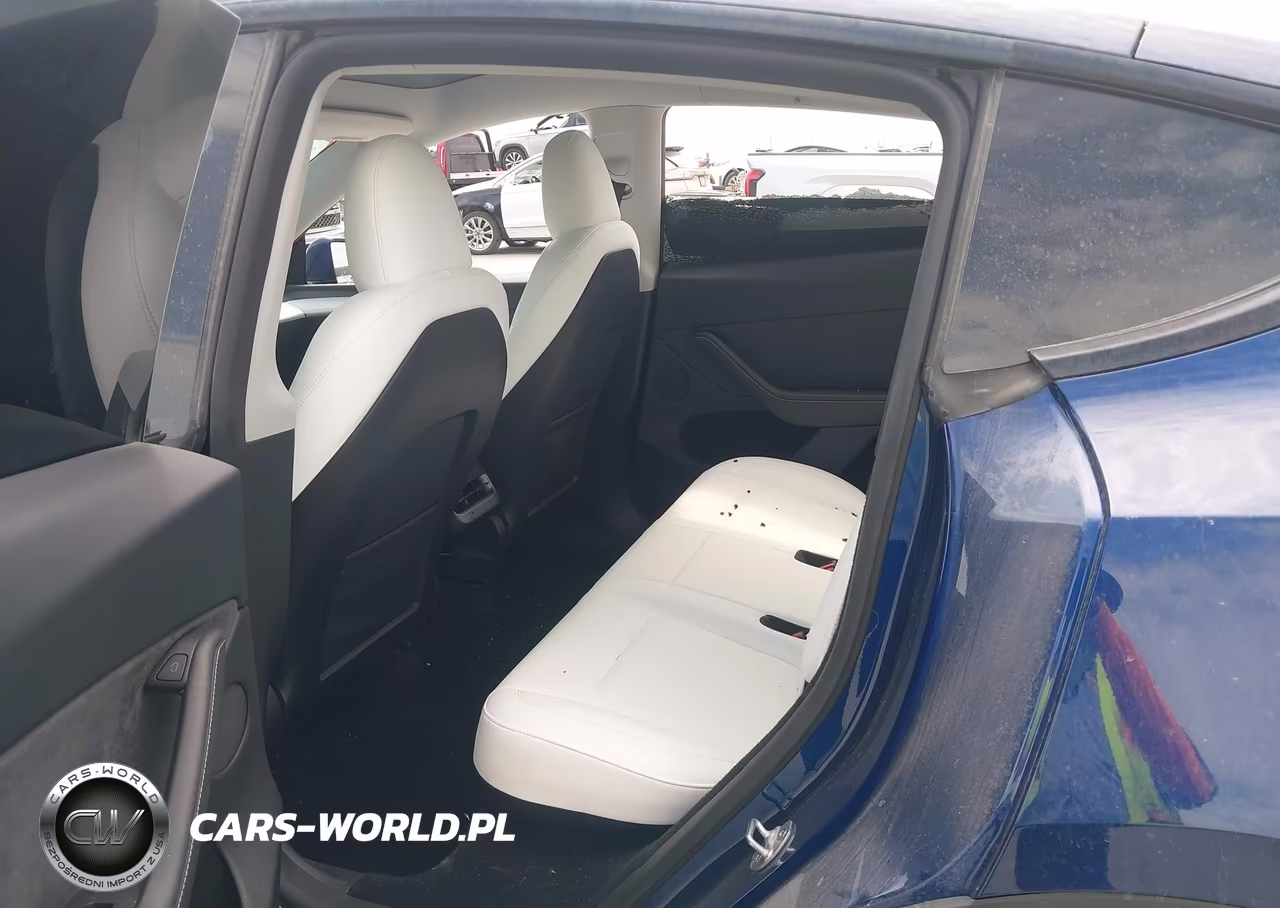 2024 Tesla Model Y Long Range Dual Motor All-Wheel Drive VIN:7SAYGDEE4RA279333 - 8