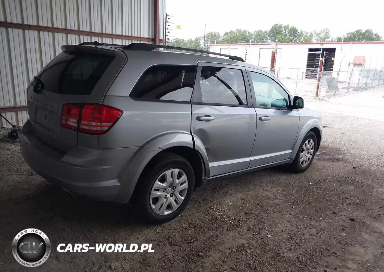 2018 Dodge Journey Se VIN:3C4PDCAB2JT310823 - 4