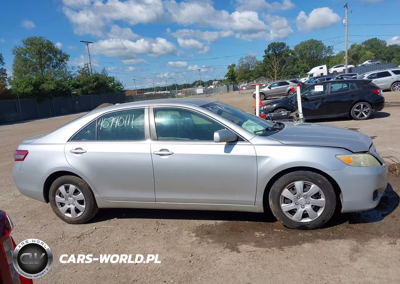 2010 Toyota Camry Le VIN:4T4BF3EK4AR074455 - 12