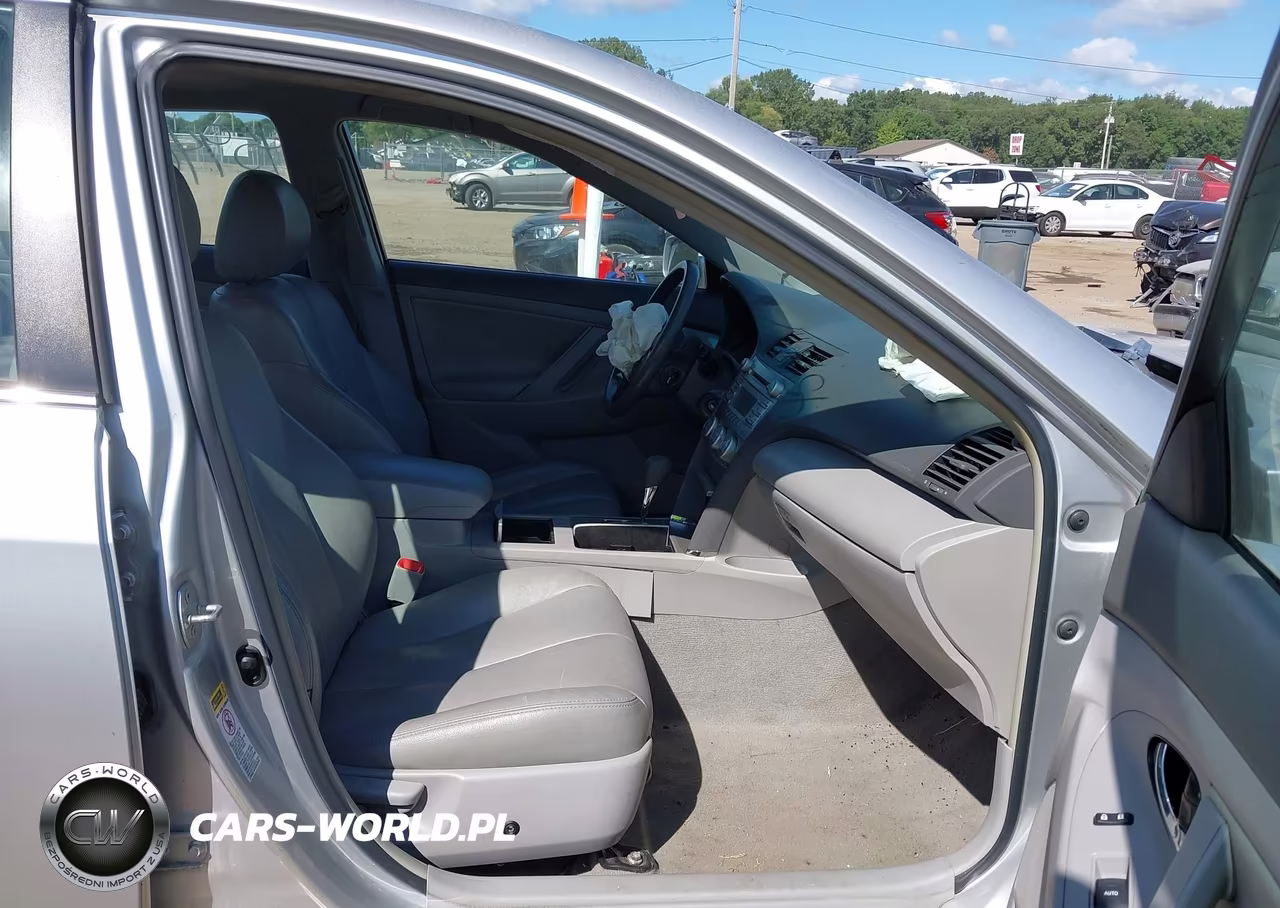 2010 Toyota Camry Le VIN:4T4BF3EK4AR074455 - 5