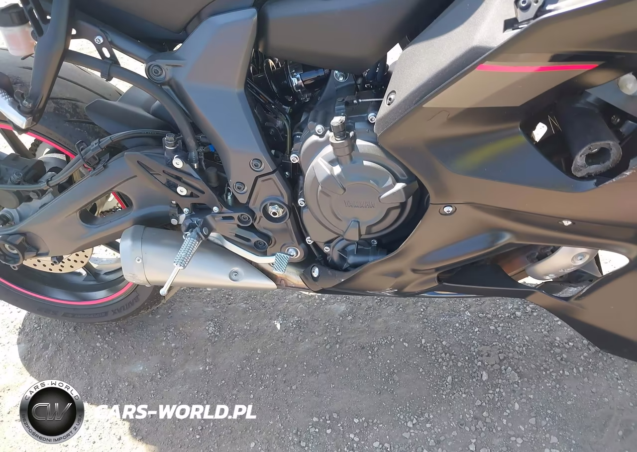 2025 Yamaha Yzfr7 VIN:JYARM38E0SA018228 - 8