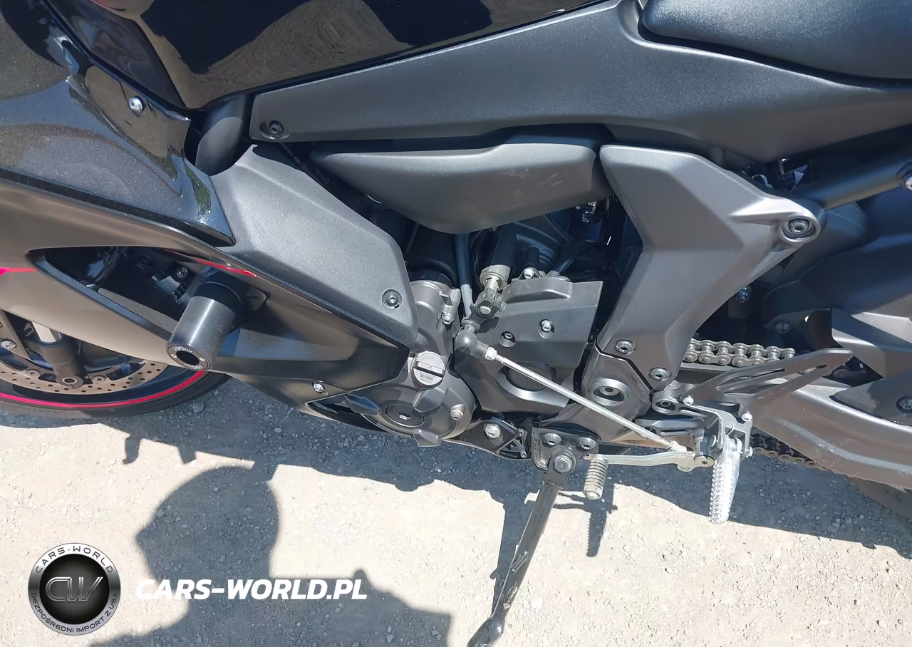 2025 Yamaha Yzfr7 VIN:JYARM38E0SA018228 - 9