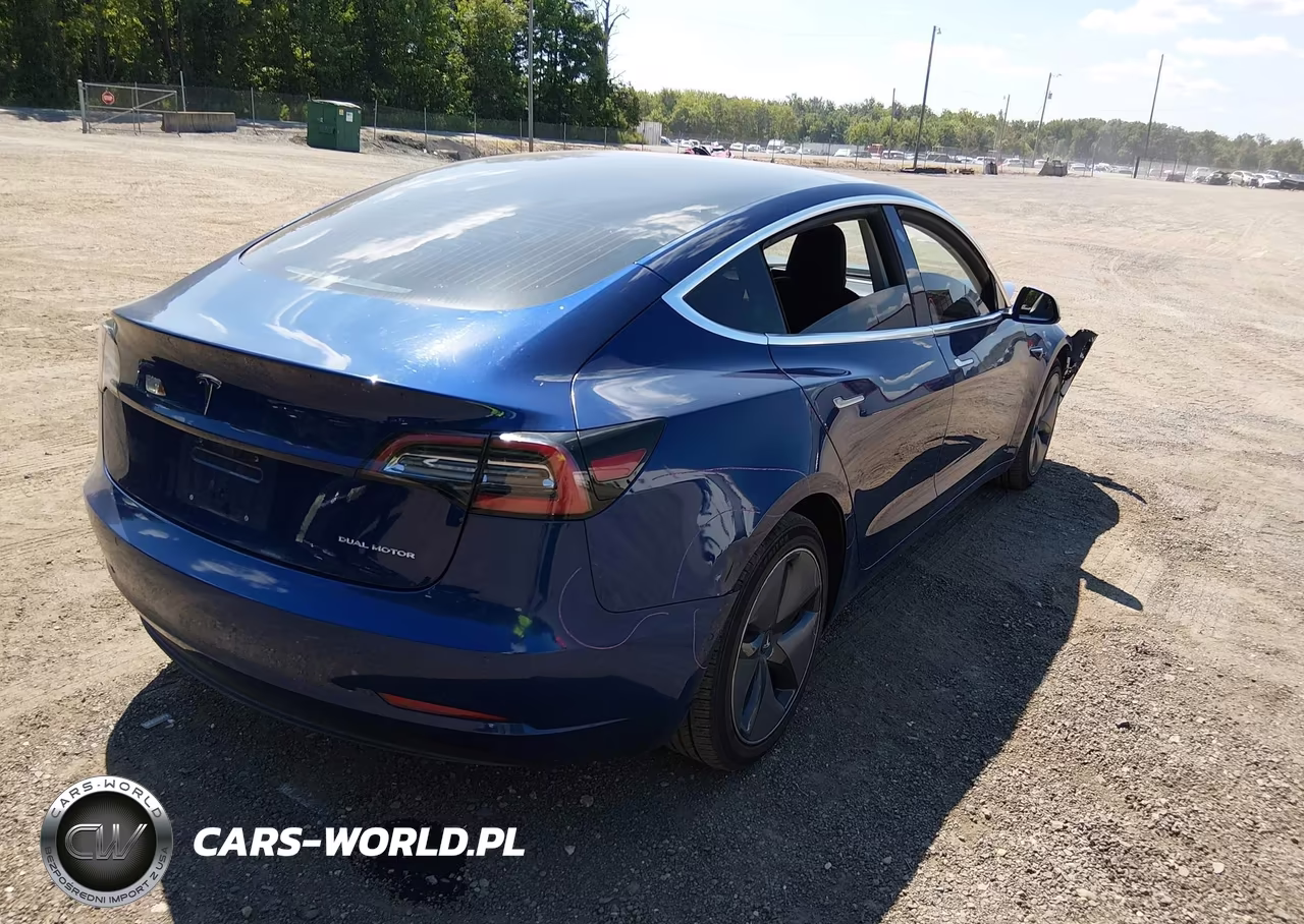 2018 Tesla Model 3 Long Range-Performance VIN:5YJ3E1EB8JF115382 - 4