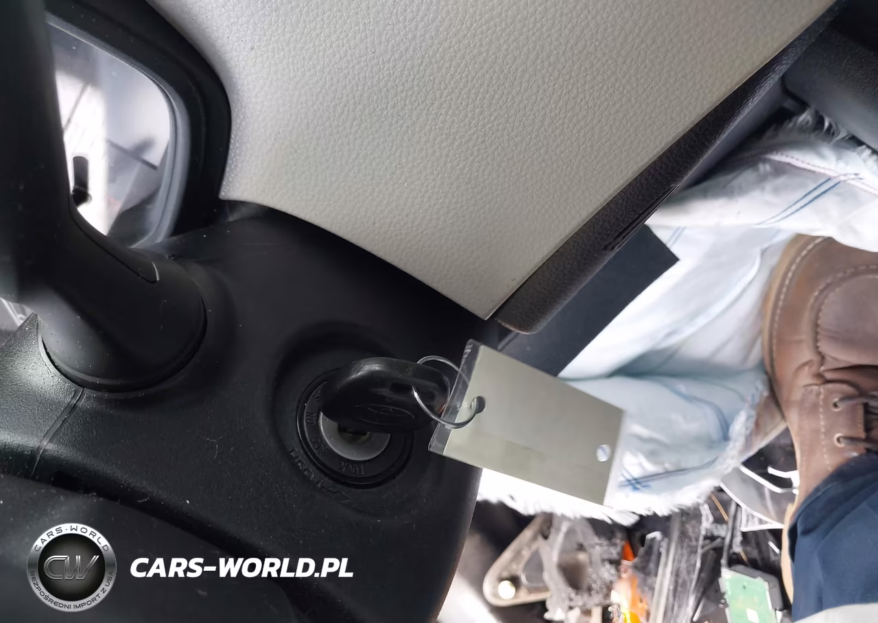 2020 Toyota Corolla L VIN:5YFDPRAEXLP075794 - 11