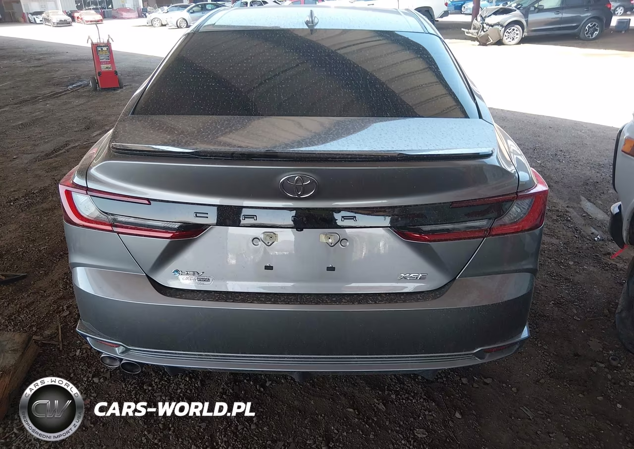 2026 Toyota Camry Xse VIN:4T1DAACK2TU704632 - 15