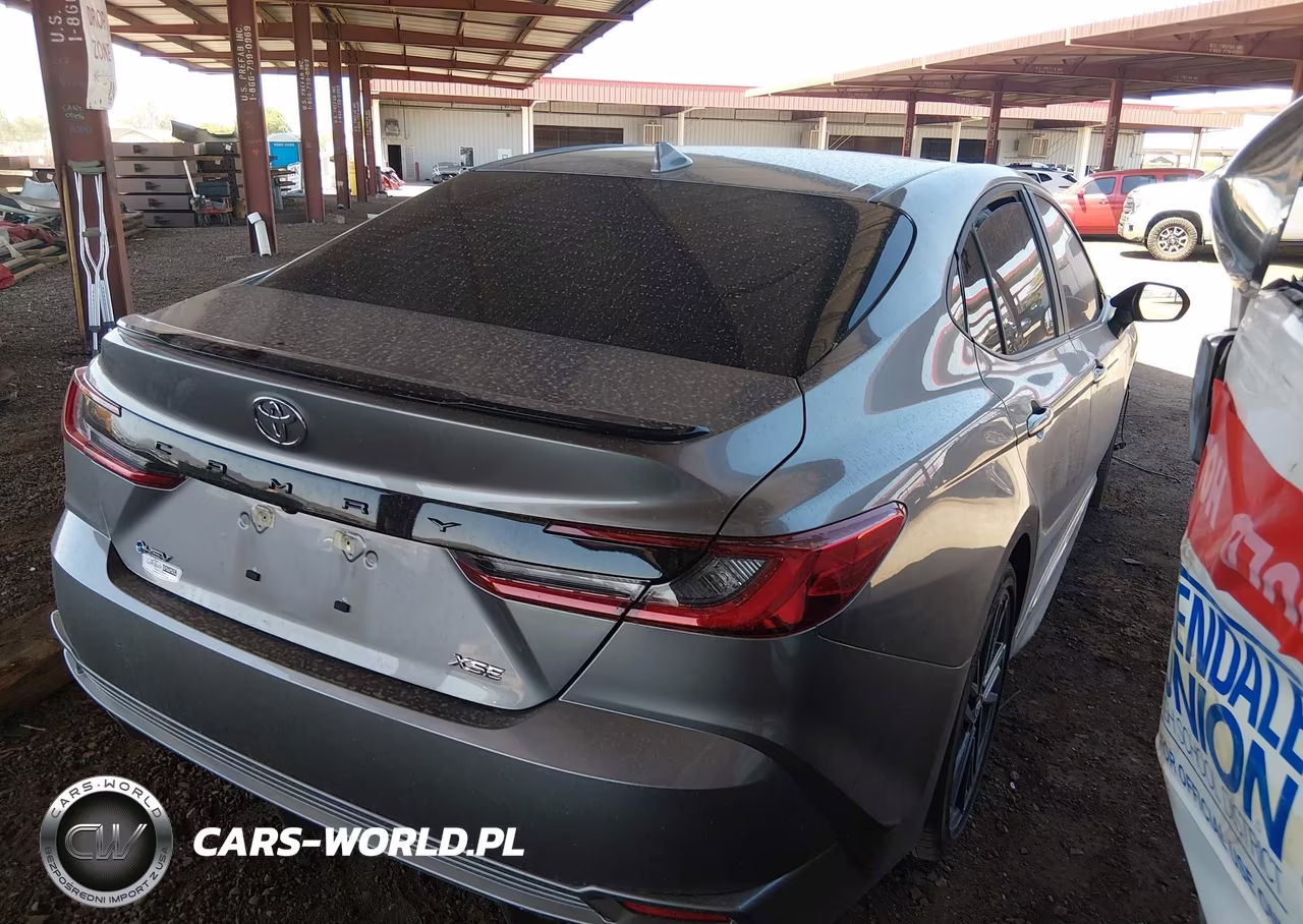 2026 Toyota Camry Xse VIN:4T1DAACK2TU704632 - 4