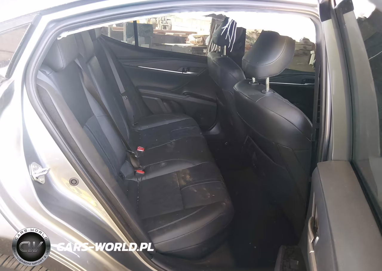 2026 Toyota Camry Xse VIN:4T1DAACK2TU704632 - 8