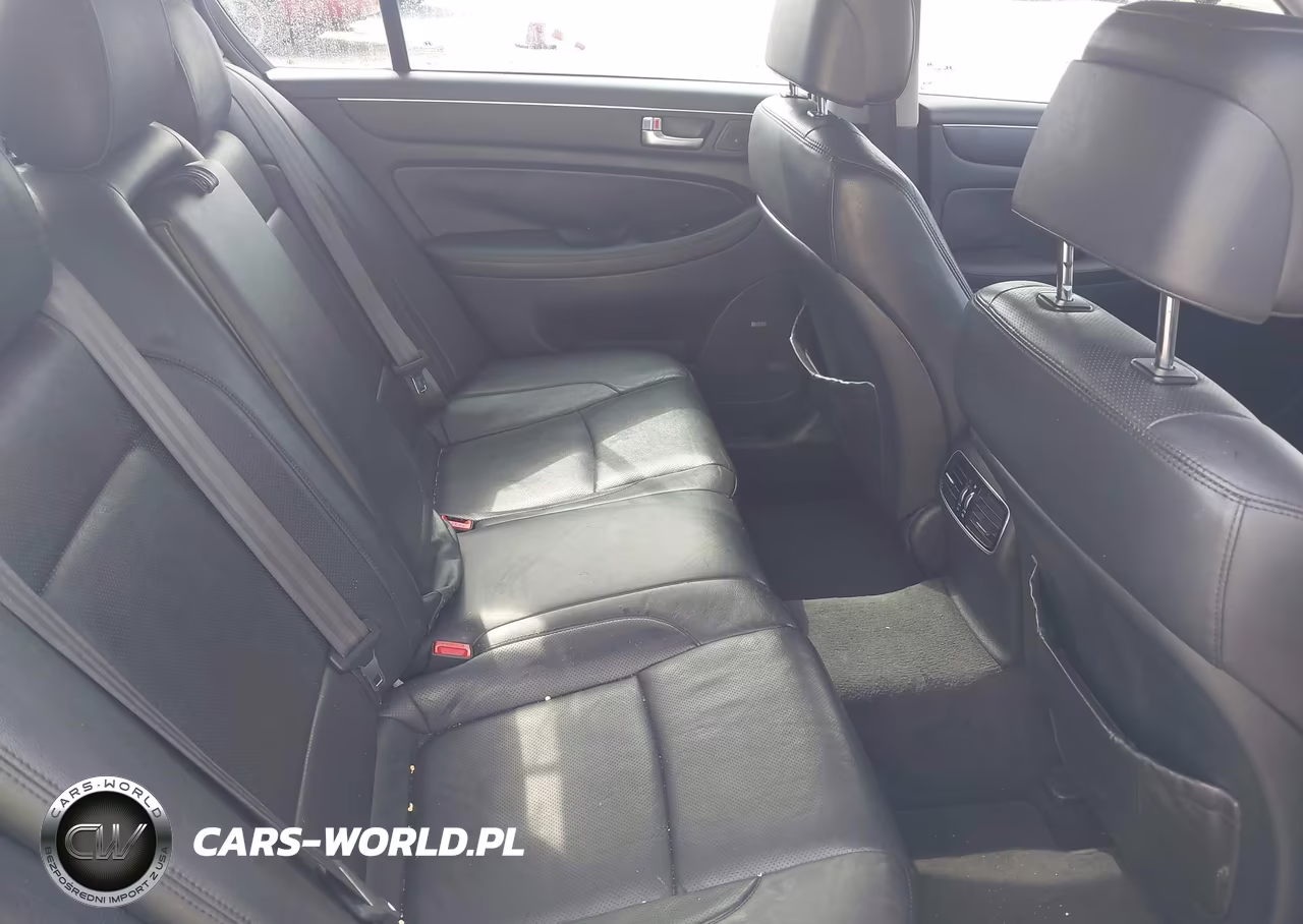 2012 Hyundai Genesis 3.8 VIN:KMHGC4DD8CU200658 - 8