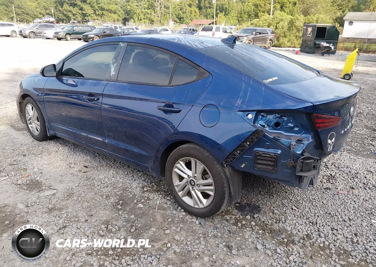 2020 Hyundai Elantra Value Edition VIN:5NPD84LF9LH586058 - 3